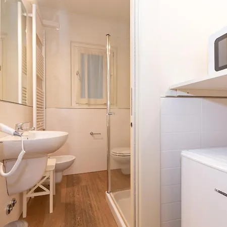 Palazzetto Il Mangano - F&l 布雷西亚