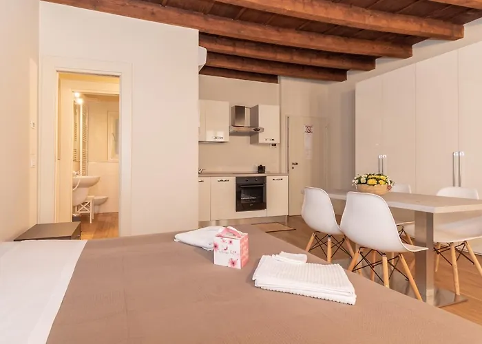 Palazzetto Il Mangano - F&l Μπρέσια