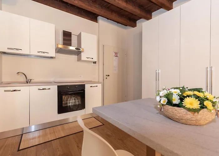 Appartement Palazzetto Il Mangano - F&l Brescia