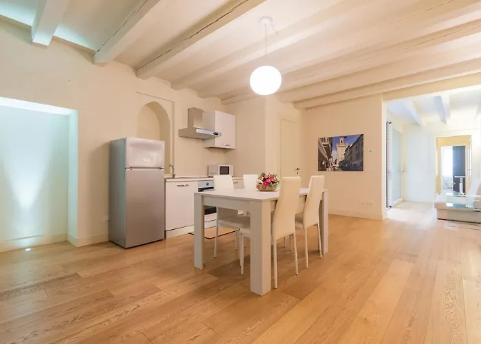 Palazzetto Il Mangano - F&l Brescia